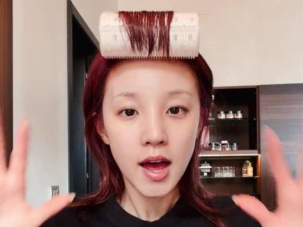 宋雨琦 ‖ 在米兰【妆】一下~😎
#宋雨琦 #交出你的春日ootd #FentyBeauty #我的春日look