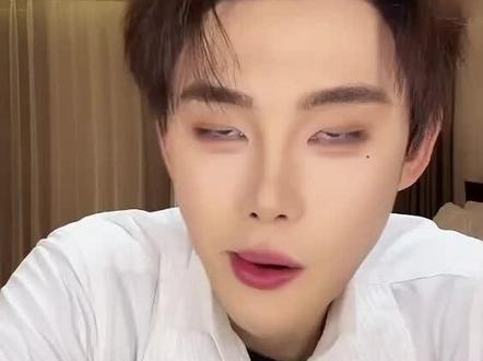 龙浩天聊瑶瑶和公司未来规划! @龙浩天🐲(生活号)