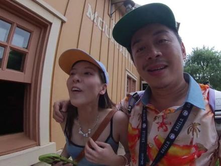 怕什么怕,我不是还在旁边保护你嘛!
三喜,你怕吗?
#况三喜 #谭信泽 #香港旅游 #香港迪士尼 #环球旅行大玩家