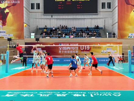 不要为打翻的牛奶哭泣#排球 #比赛现场 #198