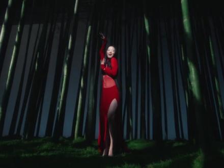 单依纯首支《纯妹妹》MV上线 ,大制作,满满的特效,满满的诚意,等待了五年值得了。#单依纯 #纯妹妹MV #纯妹妹 #特效 @单依纯