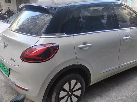 #五菱缤果 #新能源汽车我不会是最后一个知道新能源充电是要接地线的吧?之前充了那么多次,也不知道对电池有不有影响。 #你微微一笑蝴蝶为你倾倒 #五菱缤果实车