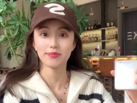 现在怎么离婚率这么高 be0ed9a54aa10ac1a66b22101fbbaa8b~tplv-dy-resize-origshort-autoq-75:330.jpeg?x-expires=1986238800&x-signature=Y80Nafsf2I0m3IVByndcEHApoEI%3D&from=3213915784&s=PackSourceEnum_AWEME_DETAIL&se=false&sc=cover&biz_tag=pcweb_cover&l=021670881798637fdbddc0100ff2f010a70772f000001453e6bef