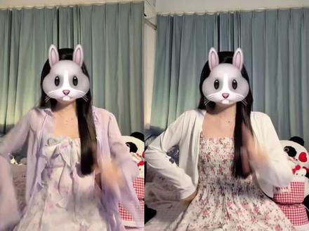 宝宝们开学前一定和好朋友要拍这个 超级萌的~#多人手势舞#转场#甜甜的手势舞 #手势舞教程 #简单易学
yc @要早起(求推荐版)