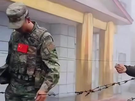 边境印军厚着脸皮讨吃的,解放军一个动作,令印度网友集体破防 #解放军 #中印边境 #印军 #印度