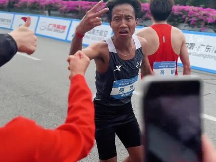 谁说宁夏的黄士地上开不出玫瑰?全运会马拉松冠军何杰:我就是!