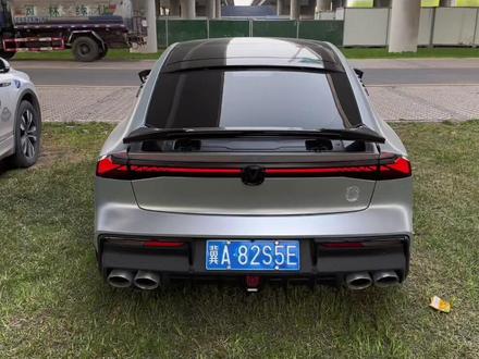 长安univ全系可升级后转向灯模块,无损安装,无明线不破线,全部都是接口对插,安全可靠,安装简易,降低被追尾的风险,univ车友们必备,冲呀!#univ #无损改装 #专车专用