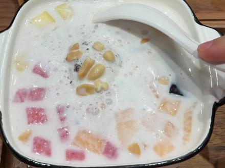 魏家凉皮新品清补凉太权威了!!才9块谁懂!!#西安美食 #魏家凉皮