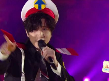 要忙坏这个小薛了 #薛之谦 #谦友 #现场 #天生属于舞台 #感受舞台 @DOU+上热门 @DOU+小助手