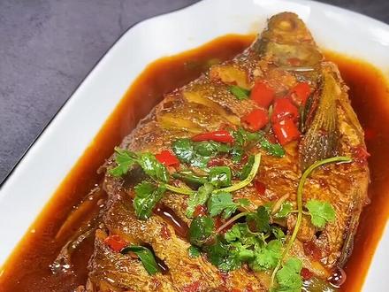 家常红烧鱼,爱吃鱼的要收藏#家常菜 #热门 #这个视频有点料 #美食 @抖音小助手