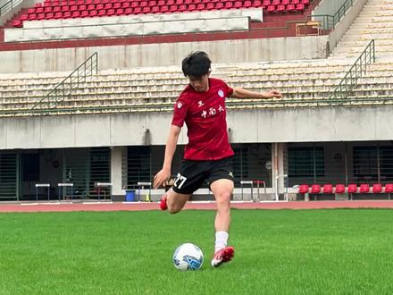 知行合一,经世致用
来到中南大学,实现人生理想
#中南大学#中南大学足球队#志愿 #张涛27