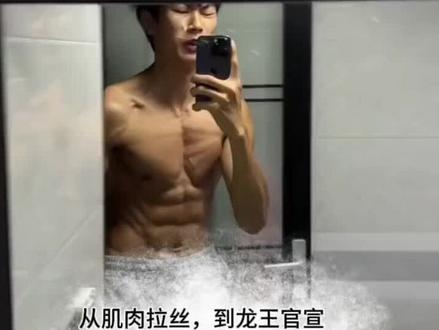 #龙王年货节 @花小龙 1月16号上午10点龙王年货节 请各位义父多多支持龙王小卖部!