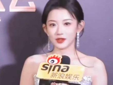 #韩雨彤 “韩雨彤之人生镜头” @韩雨彤Hazel