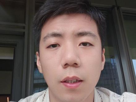WorkBuddy 术语大扫盲:5 个词让你告别小白 WorkBuddy 装上了,群里聊 Agent、CLI、Claw、Skills、MCP 却一句都听不懂?这期视频用最通俗的方式,2 分钟给你讲明白这五个专业术语到底是什么意思。看完你就能跟技术同事无障碍交流。
#腾讯 #openclaw #ai智能体 #微三云