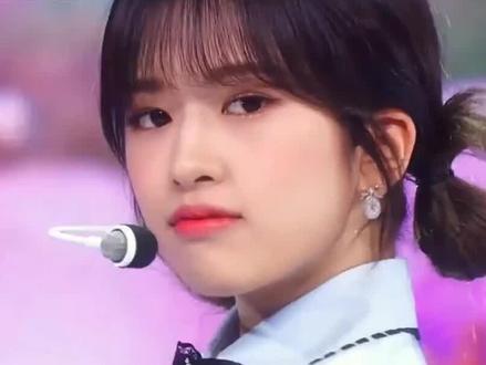 舞台女王安宥真,私下竟是被银行拒绝的迷糊代言人,反差萌拉满