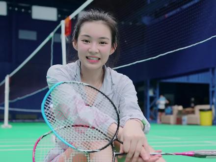 新手羽毛球拍试打指南二:尤尼克斯双拍弓箭ACR5i
#羽毛球 #羽毛球拍
@DOU+小助手