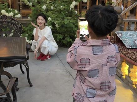 一年过去了 小孩哥的嘴更会哄人了 #vlog #新疆