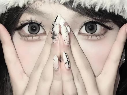 冷帽捂脸拍照教程来了 儿童手也能轻松拿捏~ 冷帽捂脸拍照教程 #冷帽捂脸拍照 冷帽捂脸拍照 冷帽捂脸拍照滤镜 冷帽捂脸拍照姿势 冷帽拍照 冷帽捂脸拍照p图 冷帽挡脸拍照 冷帽捂脸 冷帽捂脸拍照白天 捂脸拍照露眼睛 冷帽拍照文案 冷帽 冷帽拍照捂脸的怎么拍出来的 冷帽捂脸拍照姿势教学 冷帽捂脸露眼拍照 冷帽拍照自拍教程 冷帽捂脸拍照氛围感 冷帽拍照教程手挡脸 冷帽拍照户外 冷帽拍照教程户外 阿迪达斯冷帽拍照手挡脸 冷帽拍照氛围感一个人 冷帽拍照姿势女自拍 #eyesong落雨大 eyepony美瞳 eyeyoung落雨美瞳特效 eyeyoung落雨美瞳 eyeyoung落雨美瞳店 eyeyoung落雨大 eyeyoung落雨美瞳评测 eyeyoung美瞳 eyesong美瞳 下雨天 eyesong落雨大 eyesong落雨大特效 #拍照姿势 #豆包ai ,#豆包P图已经nextlevel了