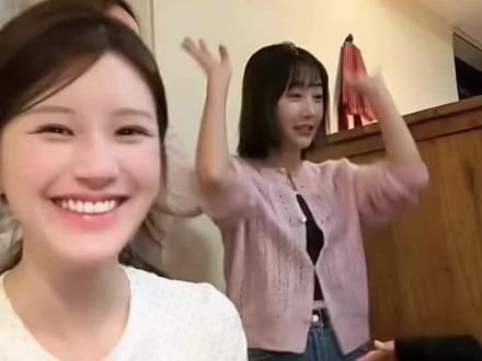 露思直播跳蚊子舞!哈哈哈哈#赵露思