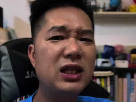 你这样练没人跟你打球了,我们怎么有的看咯!别练了!#樊振东 #乒乓球