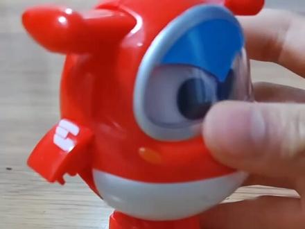 注意:最近这个乐迪的工作量有点太大了他有点腰间盘突出希望大家能体谅一下他,谢谢#玩具 #雷霆乐迪 #乐迪 #超级飞侠 @抖音创作小助手 @抖音小助手 @抖音创作灵感