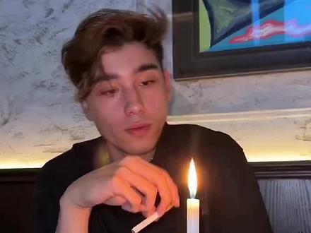 旧歌可以重听 旧事不能重提