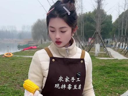 一勺霉豆腐,鲜醇入魂,软嫩绵密,配粥拌饭好搭子#豆腐乳#霉豆腐 #摆摊日记 #开胃菜