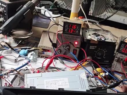 #陆风x7 陆风X7原厂华阳主机导航 花屏 黑屏 维修搞定ok