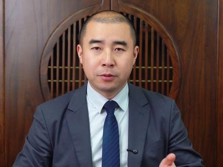 李亚鹏和嫣然天使医院,法律到底怎么看? #李亚鹏 #嫣然天使儿童医院 #李亚鹏嫣然医院风波 #抖来普法2026 #整点普法新花样