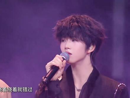 #荣耀之战 #张桂源 #张函瑞 #桂瑞 #tf四代 荣耀之战《太阳与地球》,桂瑞舞台