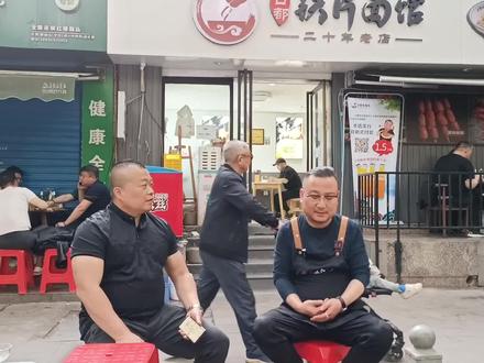 想说爱你,并不是很容易的事!哎……