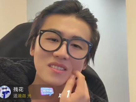 雪饼猴哥哥来磕cp了
#恋雪纪 #雪饼猴