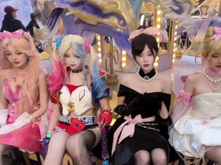 普通旋转木马秒变“凌风神骏”实体版,和平精英线下联动直接杀疯了啊!#和平精英佛山快闪夯爆了#和平精英旋转神马变装