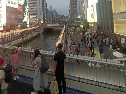 大阪心斋桥,地标,奔跑的格力高广告牌…距今有80多年了…
