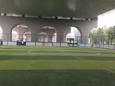 中考高考体育类专业—软式棒垒球
中考文化课365分上高中
高考单招200分上好大学