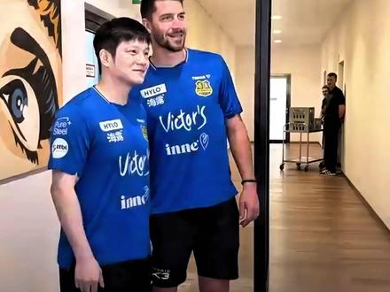 樊振东为何转会?好友起到关键作用,保持状态随时为国出战 #樊振东 #萨尔布吕肯 #杜塞尔多夫