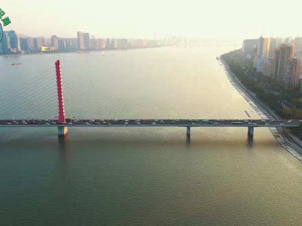 华东的前世今生。为什么山东地理上也是华东?华东作为解放初期的行政区概念取消后,在58年变成了如今的地理概念。#地理 #地理知识 #山东 #华东 #山东dou知道