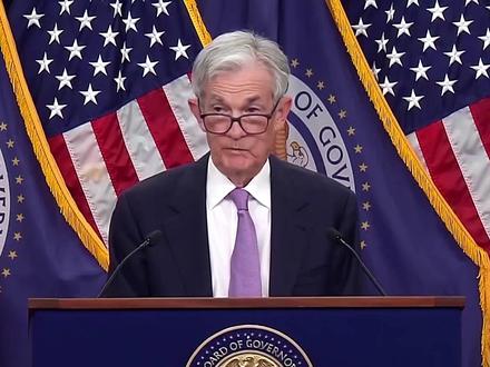 美联储决议结果将公布,美元走强黄金承压,这次降息有点悬 #黄金 #美联储 #美联储议息会议 #美元