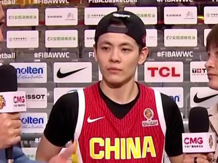 中国女篮84:74战胜捷克女篮,中国女篮两代队长(杨力维 杨舒予 杨氏姐妹)的采访(4/6合集)#中国女篮 #杨舒予 #杨舒予采访 #中国女篮队长 #杨力维