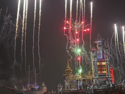 一票畅玩襄阳奇幻谷把年味感直接拉满!!#2026襄阳灯会#我为奇幻度假区代言#襄阳年味看奇幻庙会 #快乐不宅家#在襄阳看到了人生烟花