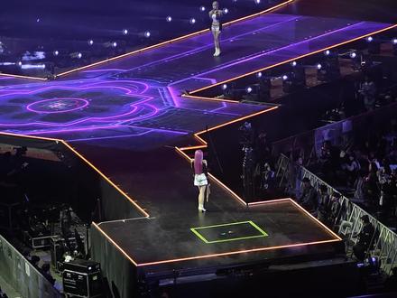 请给我一个可以毁灭世界的高音
郑雅娴:好的👌🏻
本来主播当天有点呼吸不畅的,郑雅娴一嗓子直接把主播震得呼吸顺畅了,现场听着真的超绝!
2025MAMA存档①😘
#2025MAMA #郑雅娴