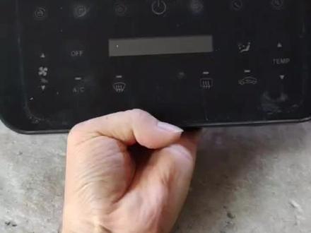 视频比较长,喜欢电子电路的可以看一下,长安cx70空调面板不显示,故障现象是烧保险。