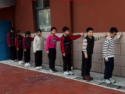 见证每一次进步
把每个动作拆分到最细,学不会就拆到会#田径训练 #跑的专门性练习#小步跑
