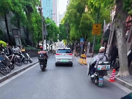 #国标电动车 #电动自行车 #九号真智能 九号的新车Mz130 能拯救它的只有售价了