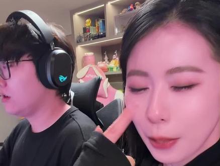 和张凌赫打上游戏了!谁能不激动啊!!#张凌赫无畏契约首秀#无畏契约#无畏巡回广州站