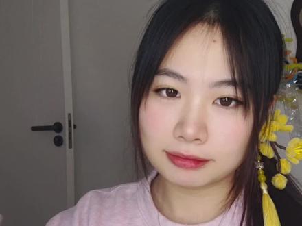 扭扭棒梅花发簪教程,超简单不用热熔胶就可以做 #手工diy #扭扭棒 #扭扭棒发簪 #扭扭棒梅花 #扭扭棒教程