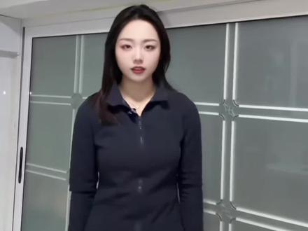 下期想看什么at我(yc:@周星星星 )#战战战杀杀杀 #校园舞蹈 #战战战杀杀杀舞蹈教学#周星星星 #舞蹈老师