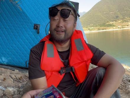 这个窝已经打了100斤老玉米了,就等发窝了#户外钓鱼#刷锅传媒#擒龙诀荒野挨饿王大鱼挑战赛