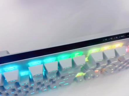 外星人新品键盘AW920K使用介绍。该换摄影师了,拍得晕头转向。自己头转晕后也想把别人搞晕。#主打的就是一个真实 #打工人专属键盘 #键盘发光 #脑瓜子嗡嗡的#AW920K
