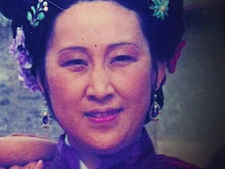 贾府被抄家,薛家为何不同生死,而是集体跑路?癸酉本石头记解析 #红楼梦